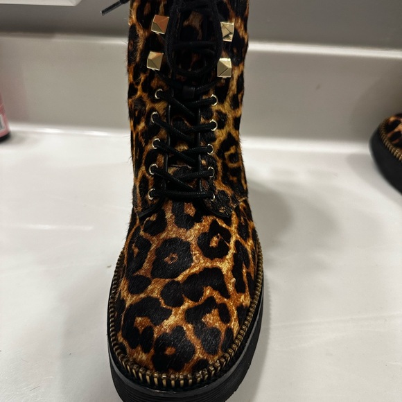 Michael Kors boots - Picture 3 of 3